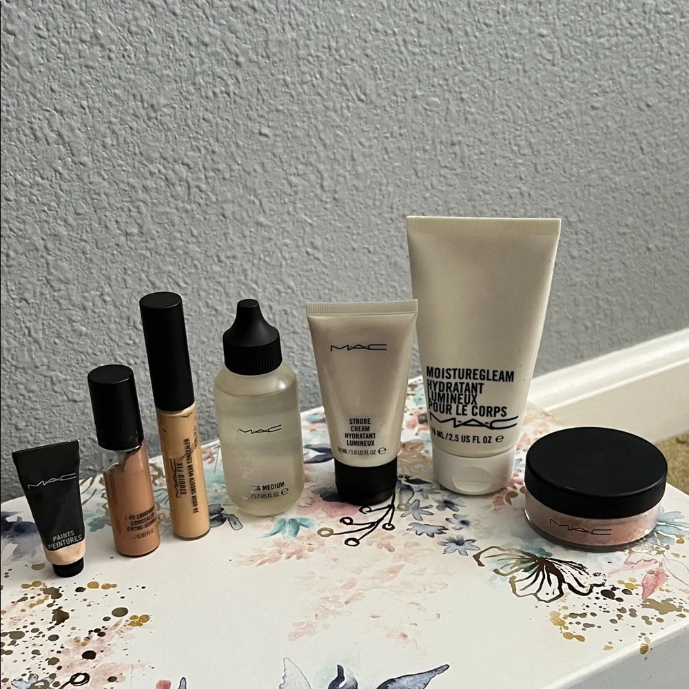 MAC Cosmetics Face & Eye Makeup Prep Bundle